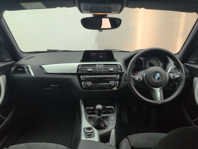 2025 BMW 1 Series