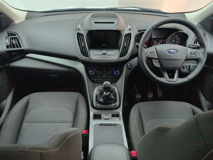 2025 Ford Kuga