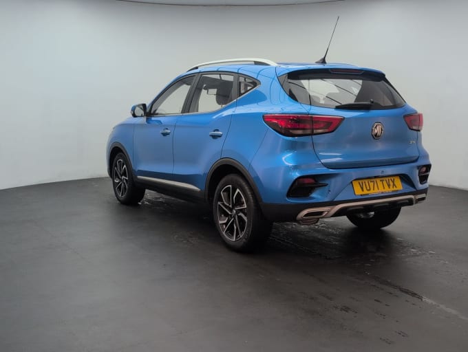 2025 Mg Mg Zs
