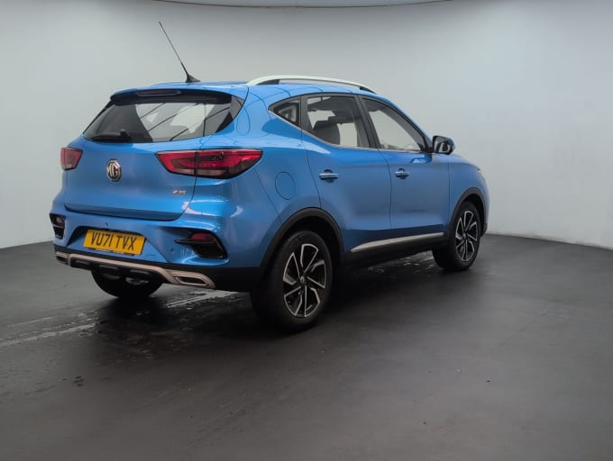 2025 Mg Mg Zs
