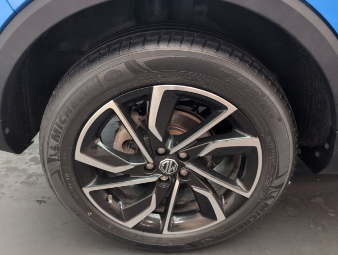 2025 Mg Mg Zs
