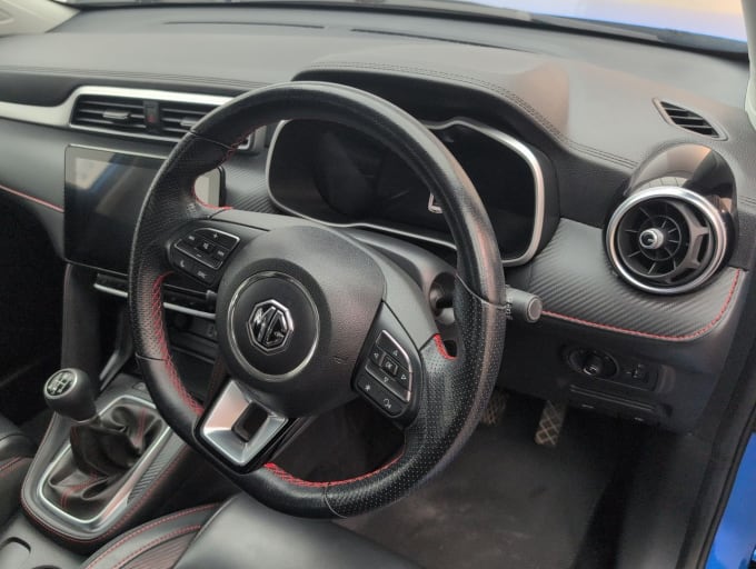 2025 Mg Mg Zs