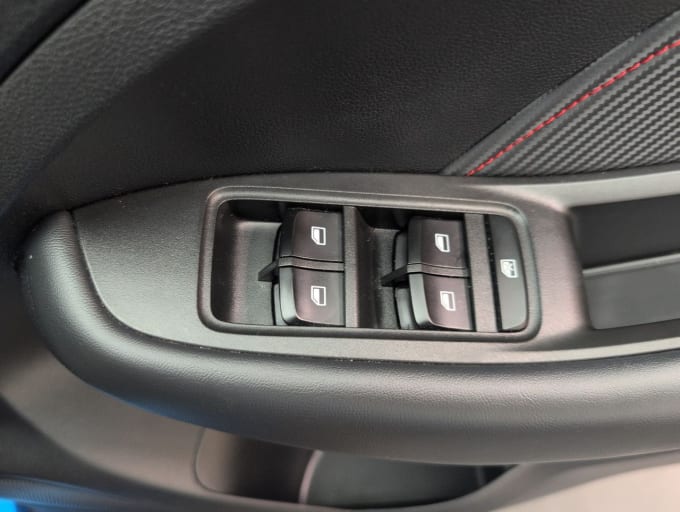 2025 Mg Mg Zs