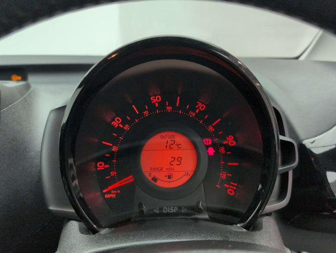 2025 Peugeot 108