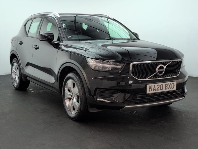 2025 Volvo Xc40
