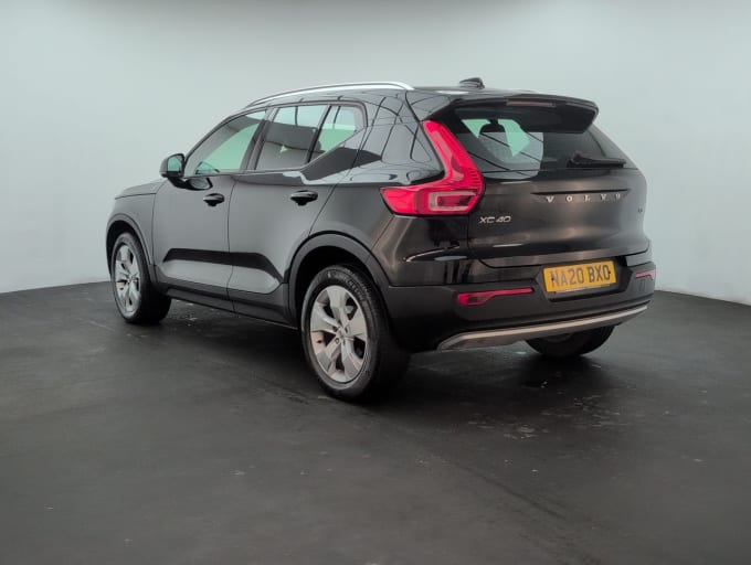 2025 Volvo Xc40