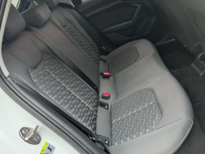 2025 Audi A1