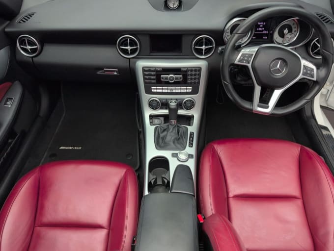 2025 Mercedes-benz Slk