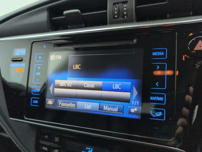 2025 Toyota Auris