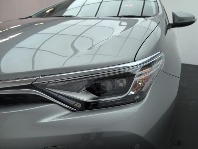 2025 Toyota Auris