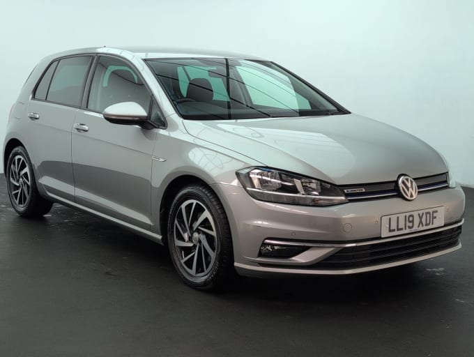 2025 Volkswagen Golf
