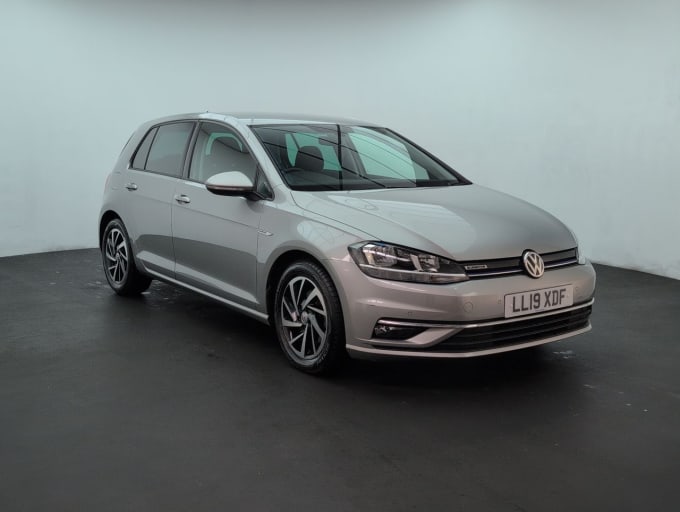 2025 Volkswagen Golf