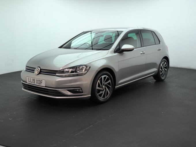 2025 Volkswagen Golf