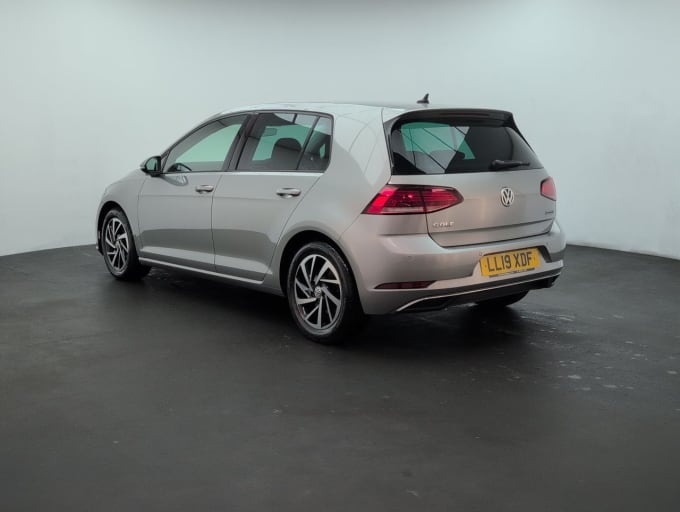 2025 Volkswagen Golf
