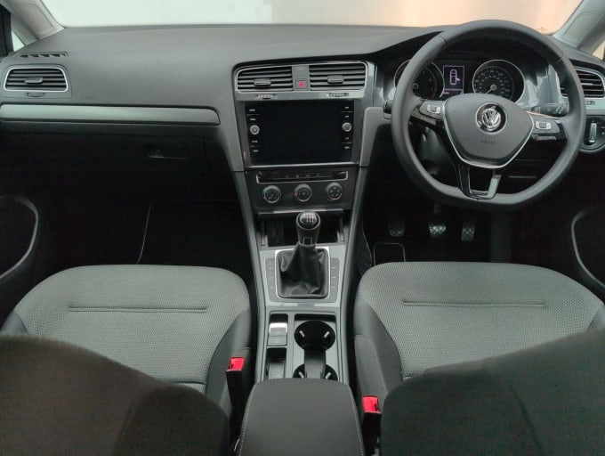 2025 Volkswagen Golf