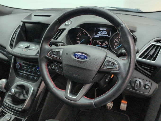 2025 Ford Kuga