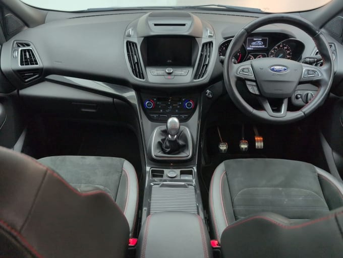 2025 Ford Kuga
