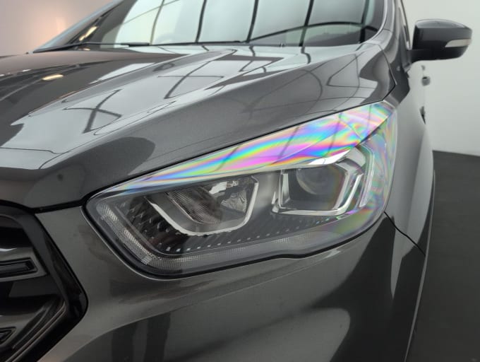 2025 Ford Kuga