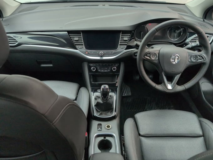 2025 Vauxhall Astra
