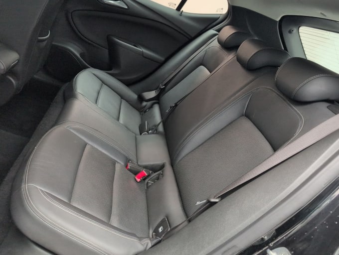 2025 Vauxhall Astra