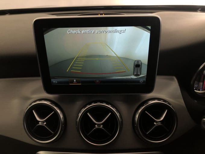 2025 Mercedes-benz 180