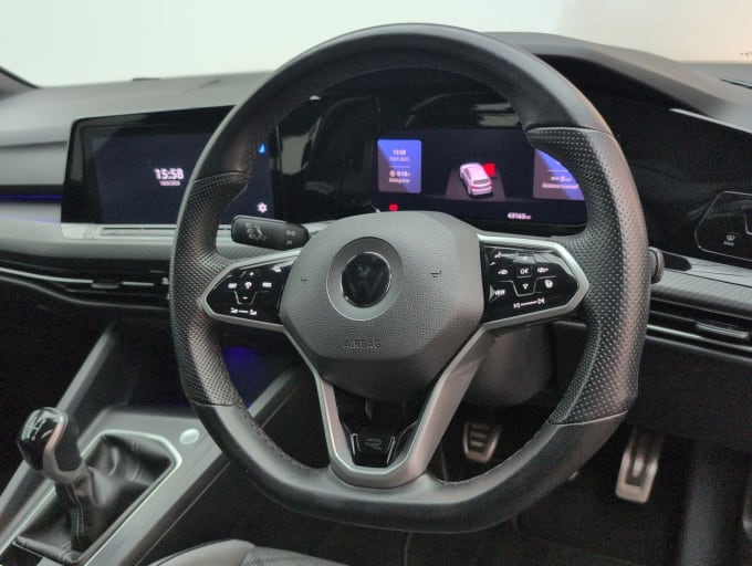 2025 Volkswagen Golf