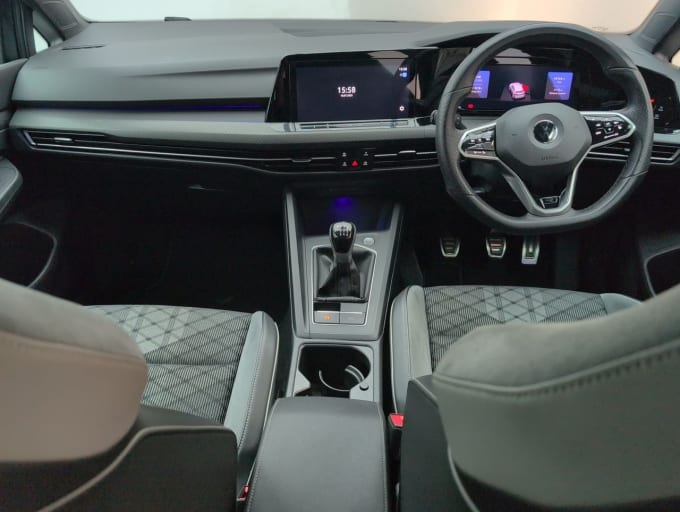 2025 Volkswagen Golf