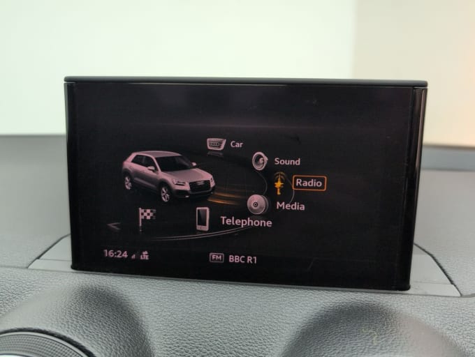 2025 Audi Q2