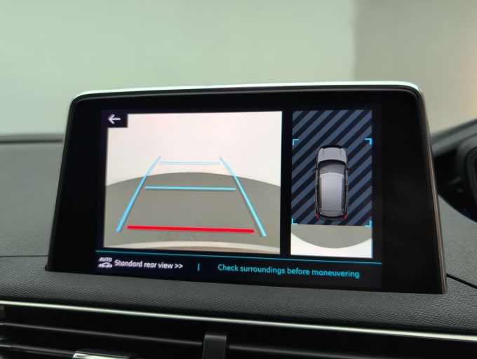 2025 Peugeot 3008