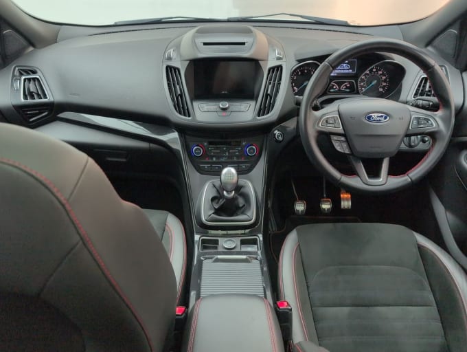 2025 Ford Kuga