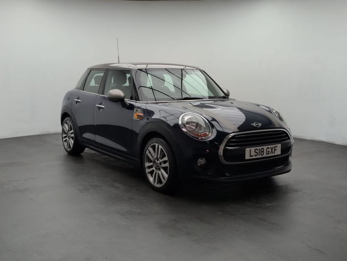 2025 Mini Hatch