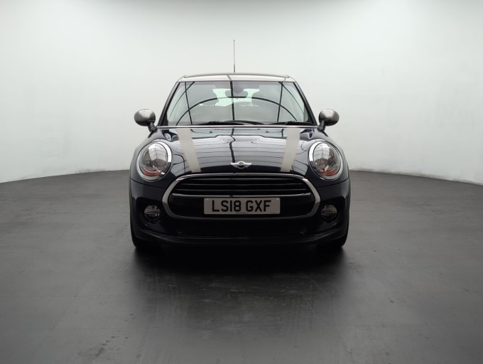 2025 Mini Hatch