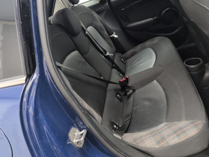 2025 Mini Hatch