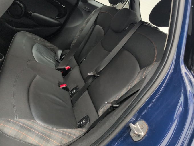 2025 Mini Hatch