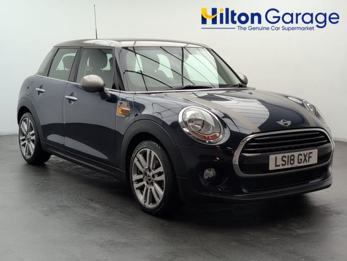 2025 Mini Hatch