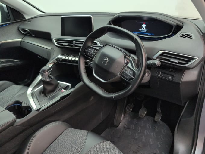 2025 Peugeot 3008