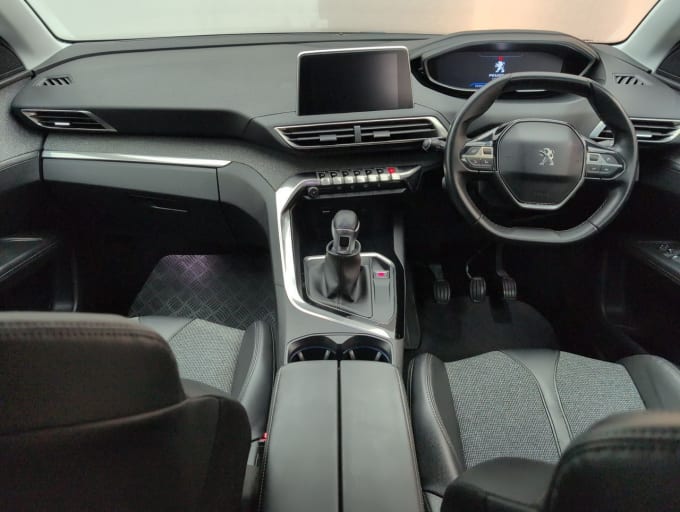 2025 Peugeot 3008