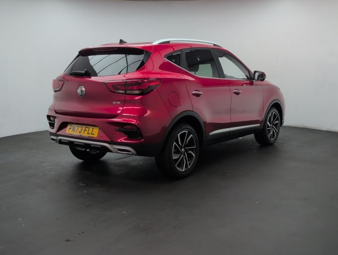 2025 Mg Mg Zs