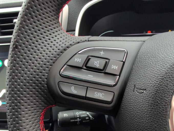 2025 Mg Mg Zs