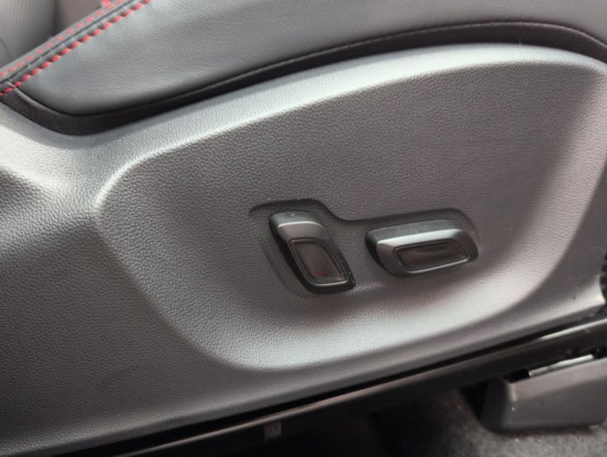 2025 Mg Mg Zs