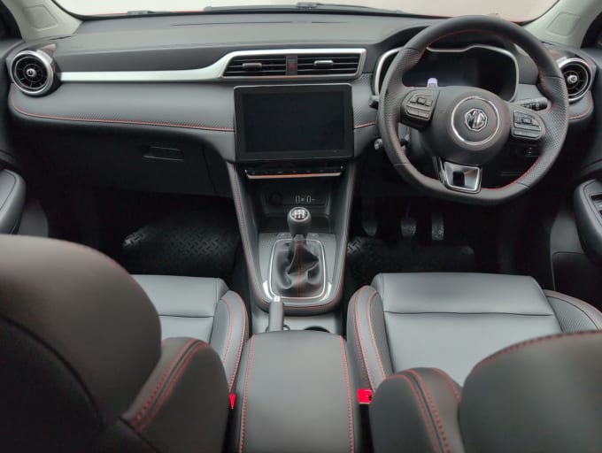 2025 Mg Mg Zs