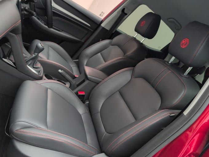 2025 Mg Mg Zs