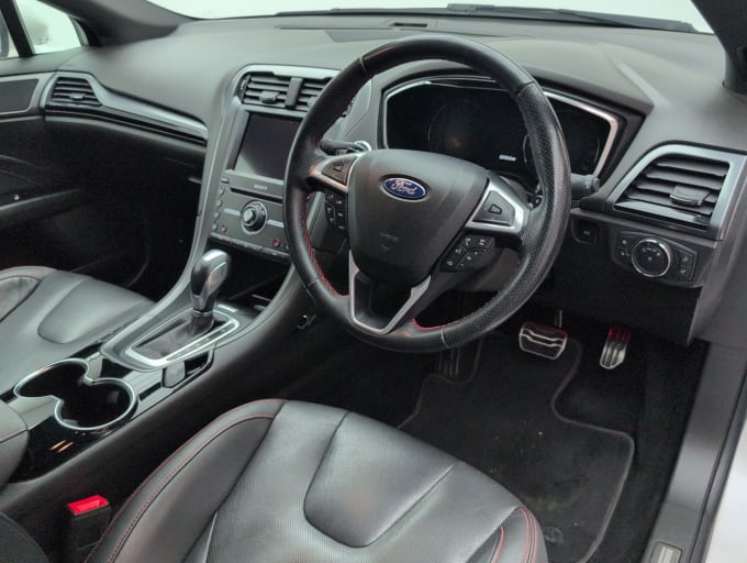 2025 Ford Mondeo