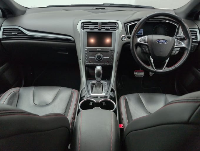 2025 Ford Mondeo
