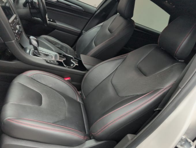 2025 Ford Mondeo