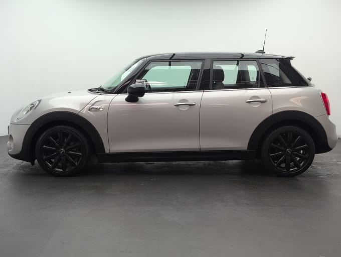 2025 Mini Hatch