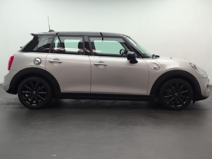 2025 Mini Hatch