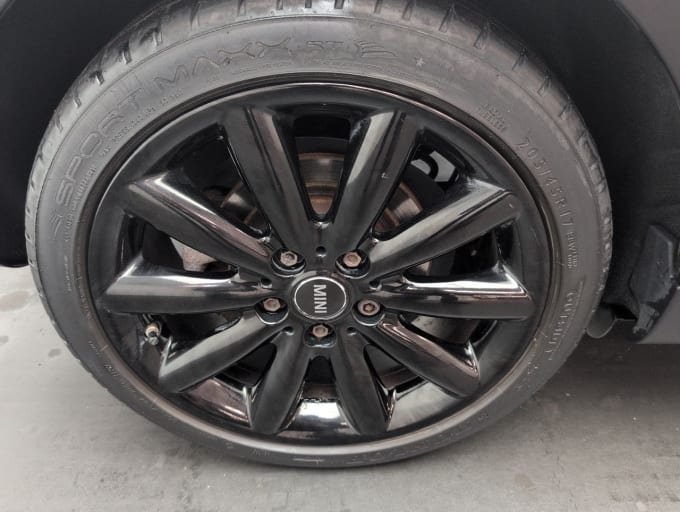 2025 Mini Hatch
