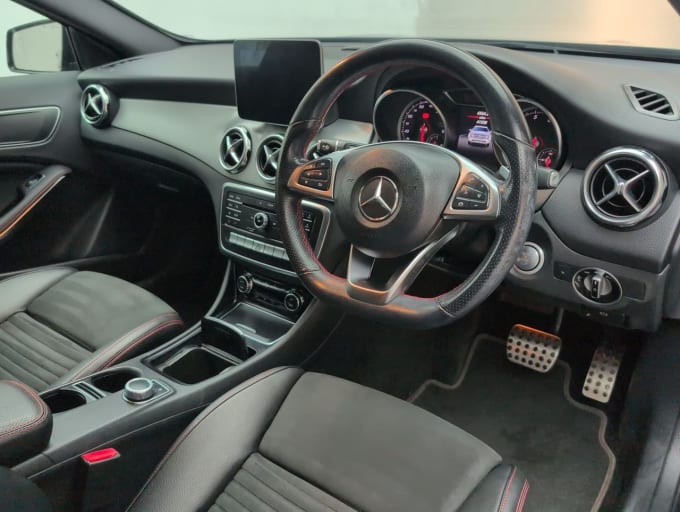 2025 Mercedes-benz Gla-class