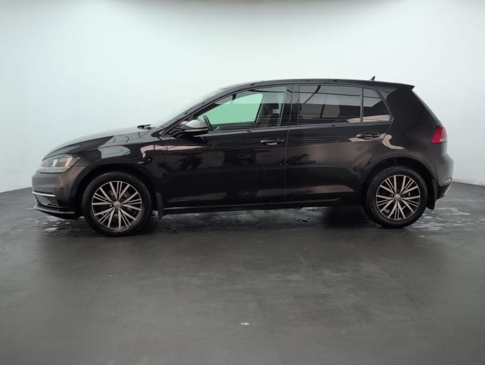 2025 Volkswagen Golf